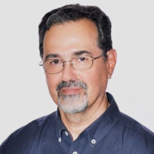 NIKOS_VAYIAKAKOS_400